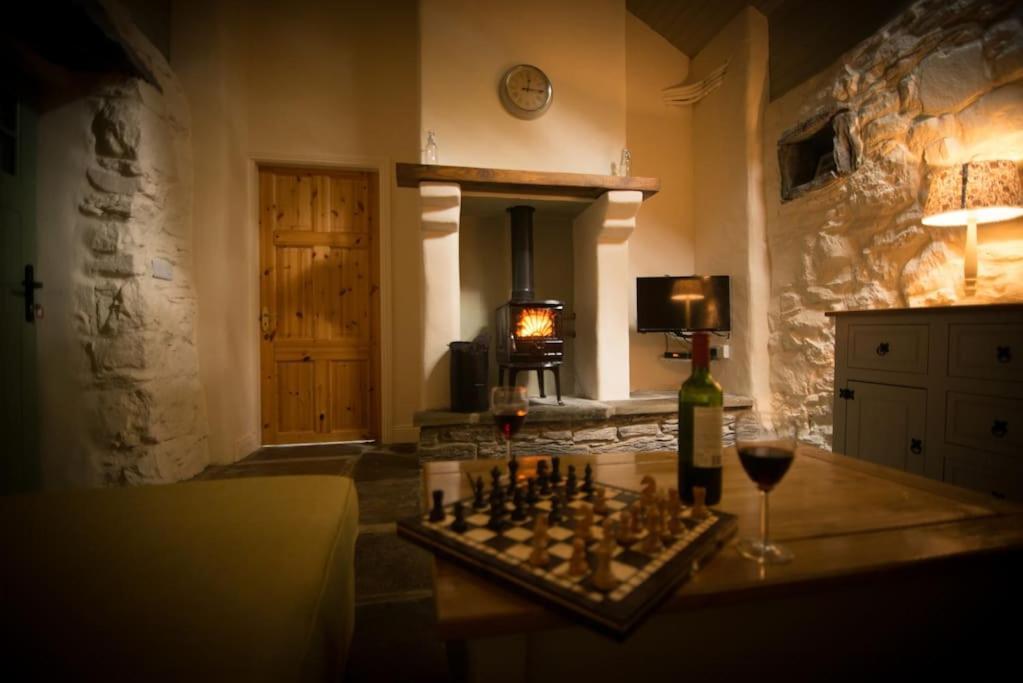 Fermoyle Properties Carleys Cottage Fanore 外观 照片